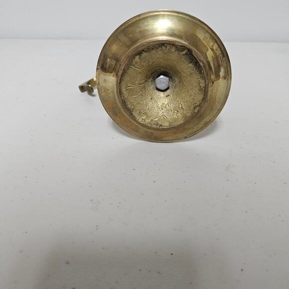 Antique Brass Oil Lamp with Lid and Decorative Handle 7" tall - Picture 7 of 10